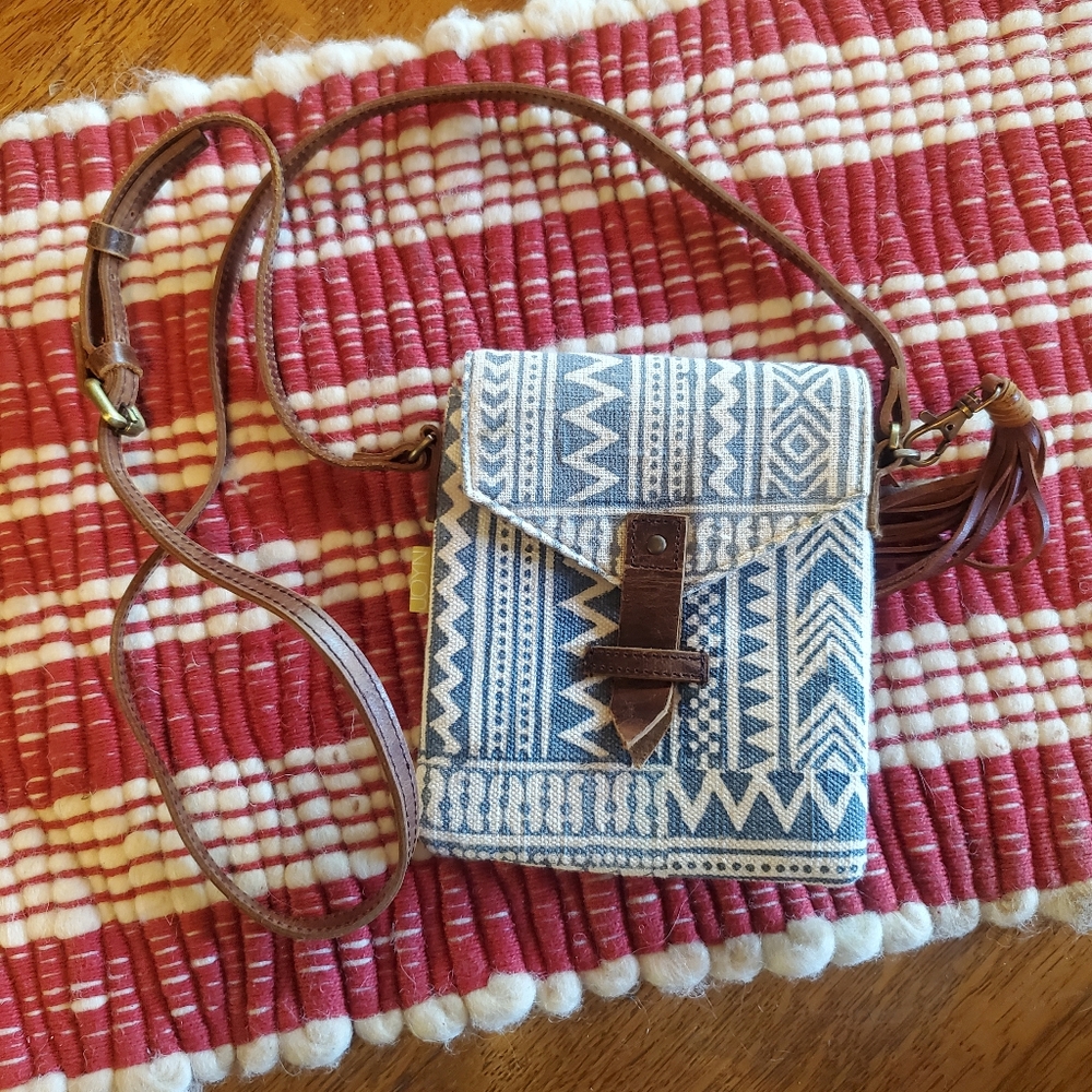 Joyn | Leather / Cotton Crossbody Bag